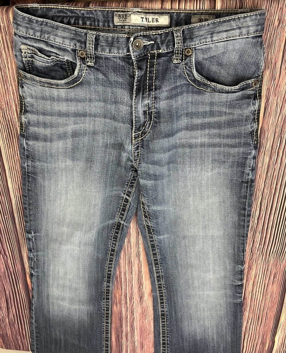 BKE Tyler Bootcut Embroidered Jeans Mens 31R (Actual 31x32)